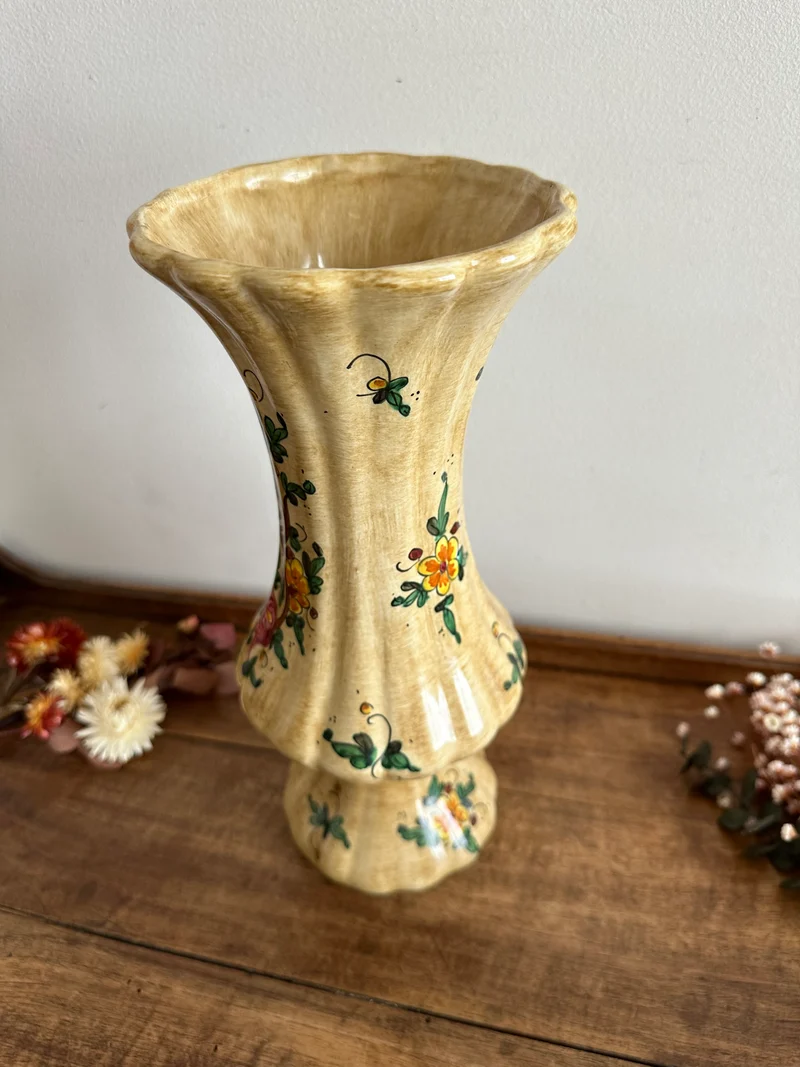 Vase en terre cuite peinte à la main fabrication italienne