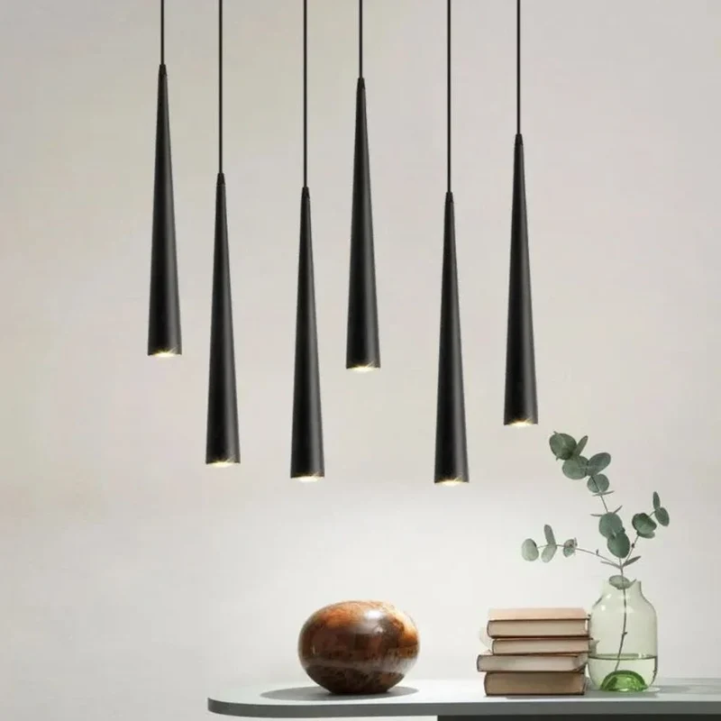 Suspension Luminaire Métal Noir Vintage – Effet Stalactite en Grappe
