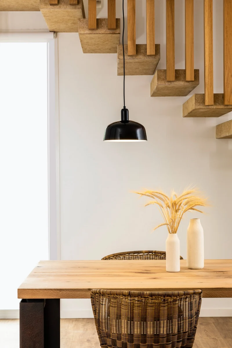 Suspension noire TATAWIN-M: éclairez votre intérieur avec style!