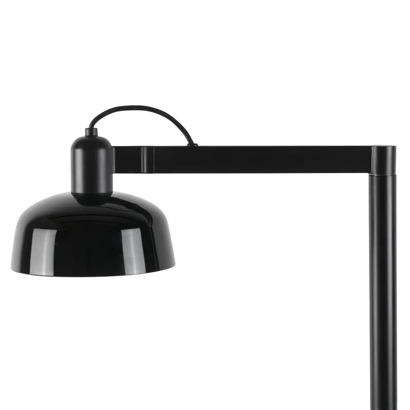 Lampadaire TATAWIN noir : un éclairage sobre et moderne