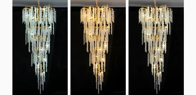 Grand Lustre en Escalier Avec Suspensions en Cristal