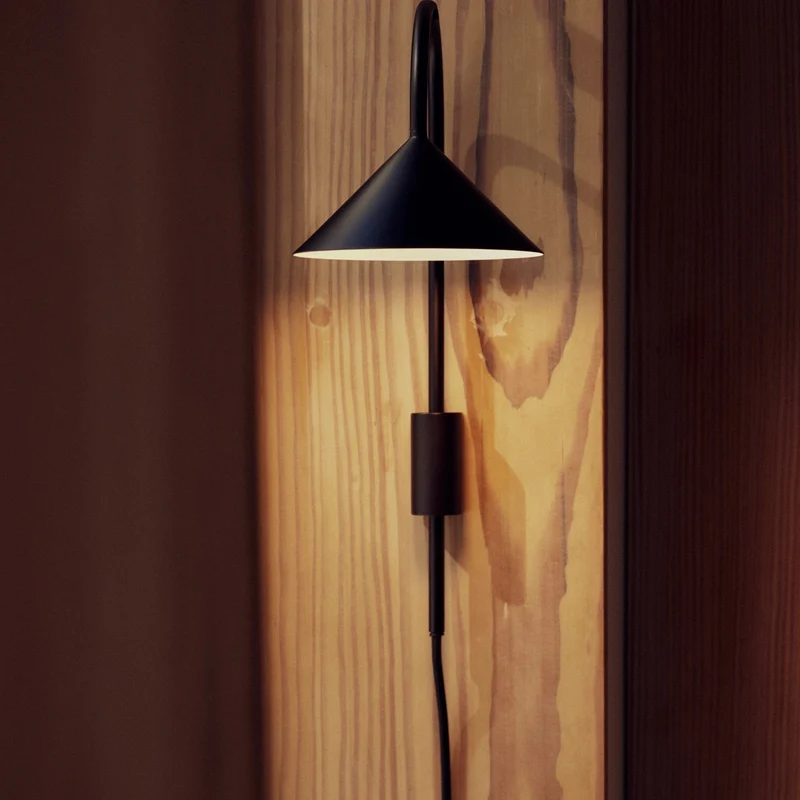 Frandsen Grasp Wall Wired EU