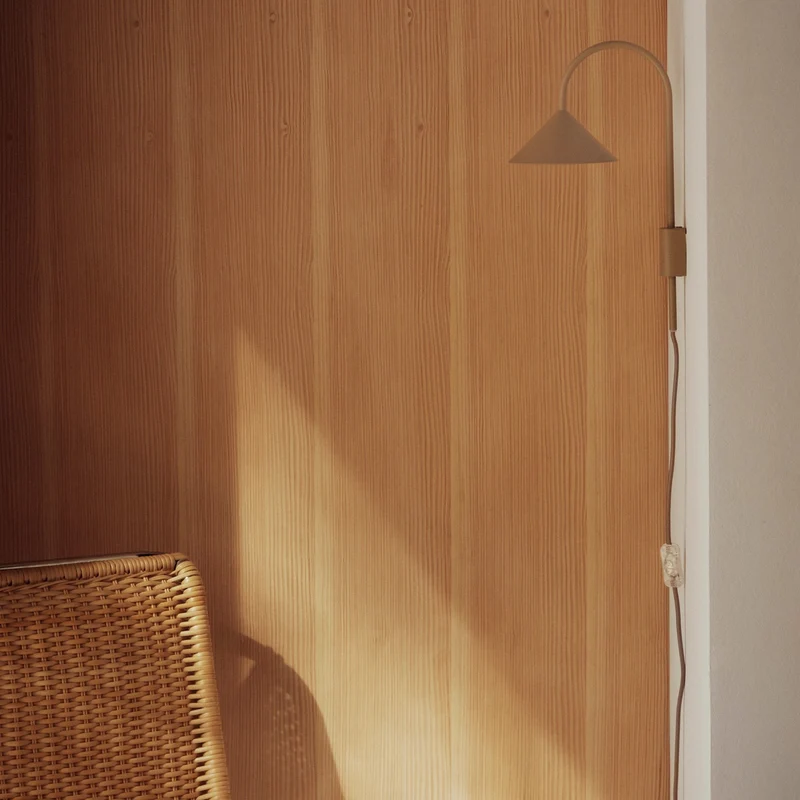 Frandsen Grasp Wall Wired EU