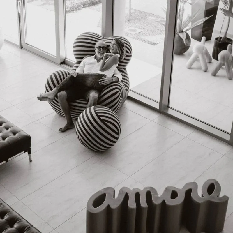 Slide Design Amore Bench