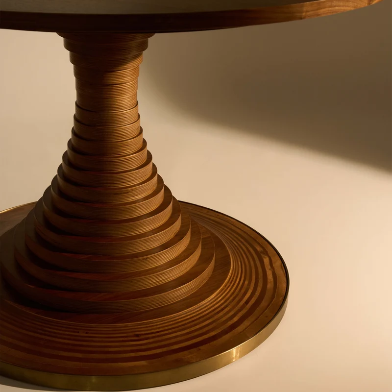 Gubi Tavolo a Dischi Dining Table