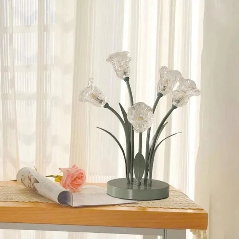 Lampe de Bureau Led à Fleur Lotus Blanche Ouverte