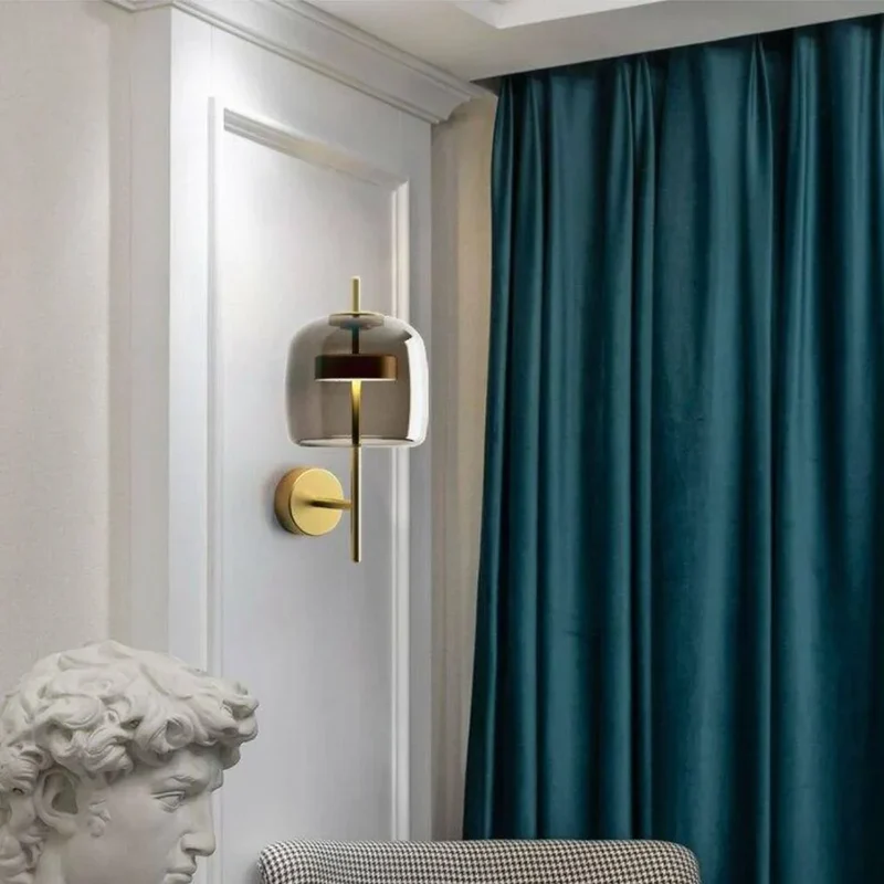 Applique Murale Led Métal et Boule en Verre