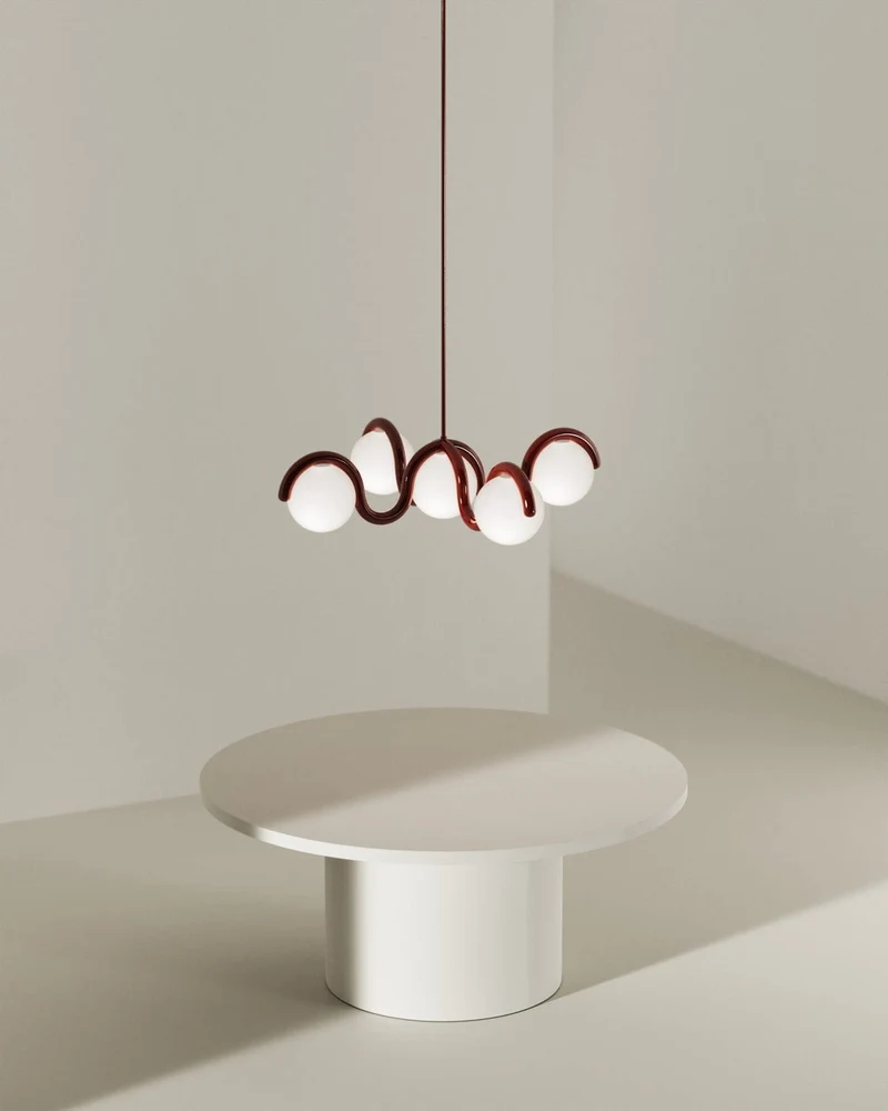 Lustre salon rouge vin
