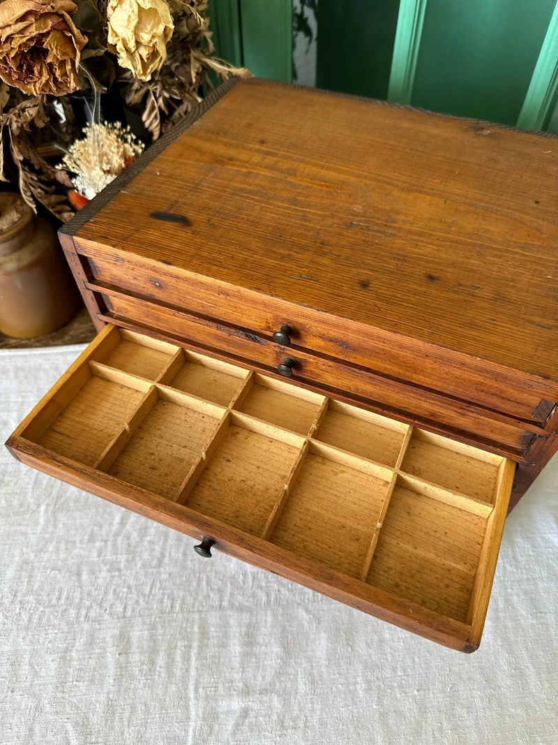 Meuble de métier en bois 7 tiroirs