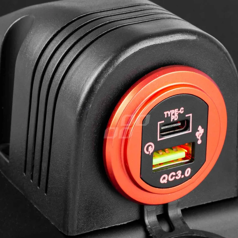 Boîtier de montage sur tableau de bord pour port USB, allume-cigare ou voltmètre
