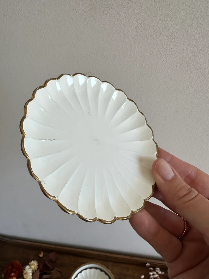 Boite à sous-verres en plastique ondulé