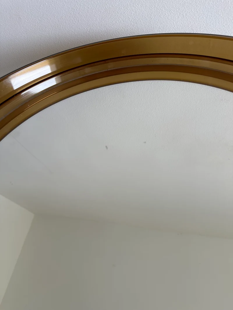 Miroir rond en plastique marron années 60-70
