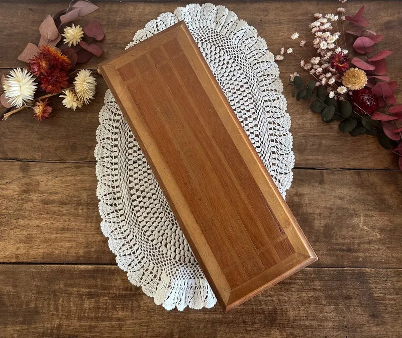 Boite en bois rectangulaire simple