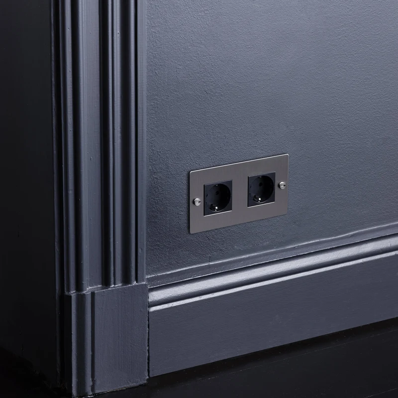 Buster + Punch Schuko Socket Cross