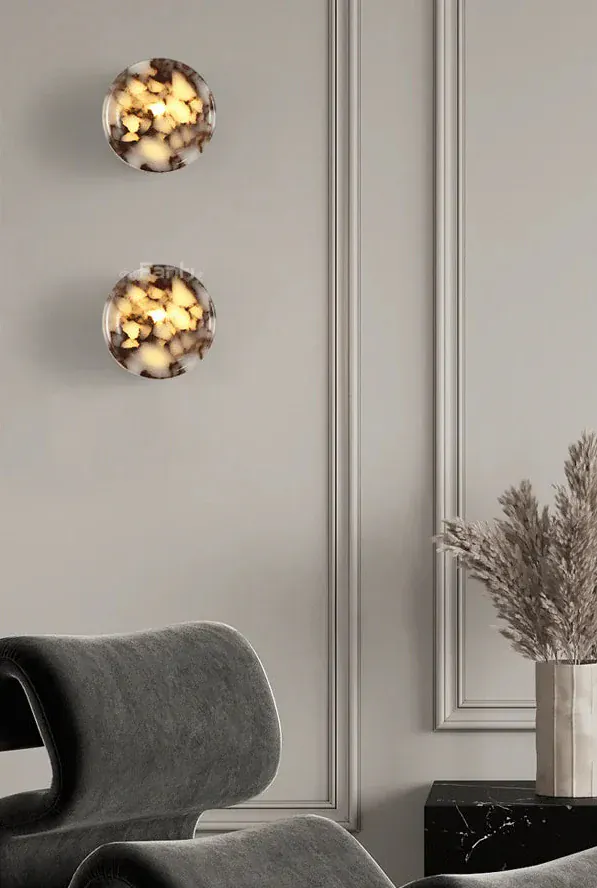 Petit luminaire mural design au style italien moderne