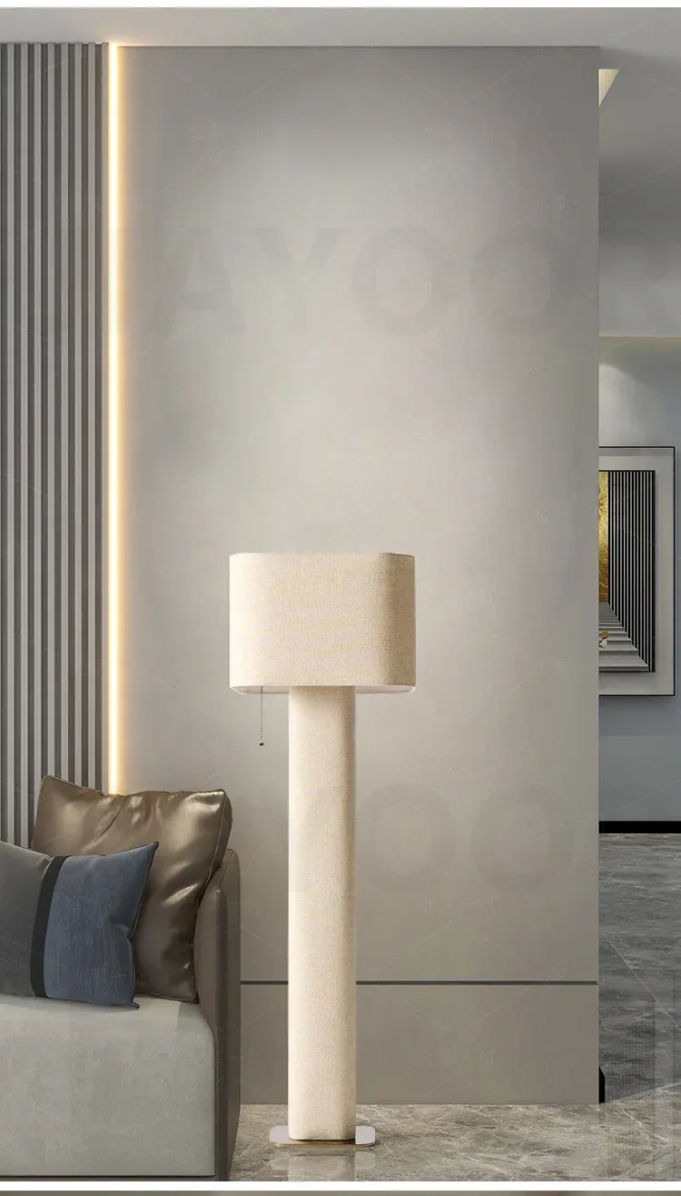 Lampadaire en tissu blanc crème