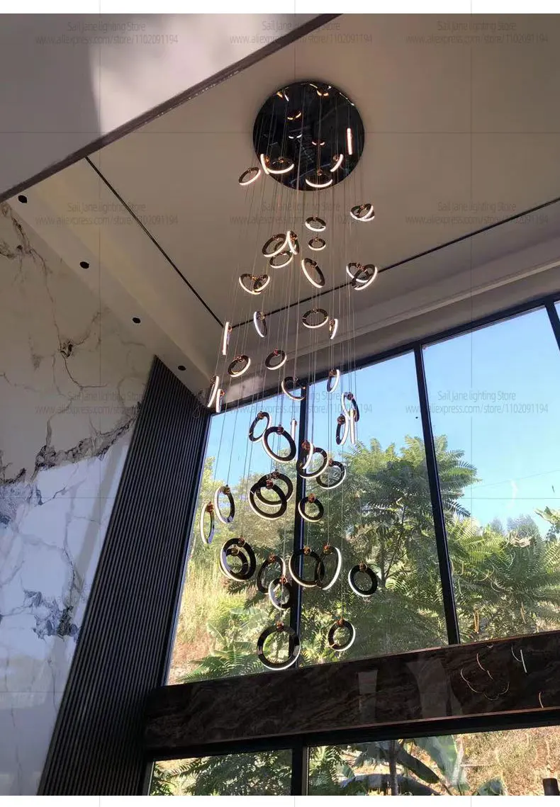 Lustre suspensions en anneaux noirs LED