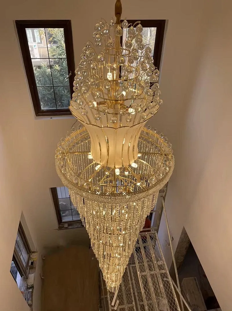 Lustre Geant Escalier