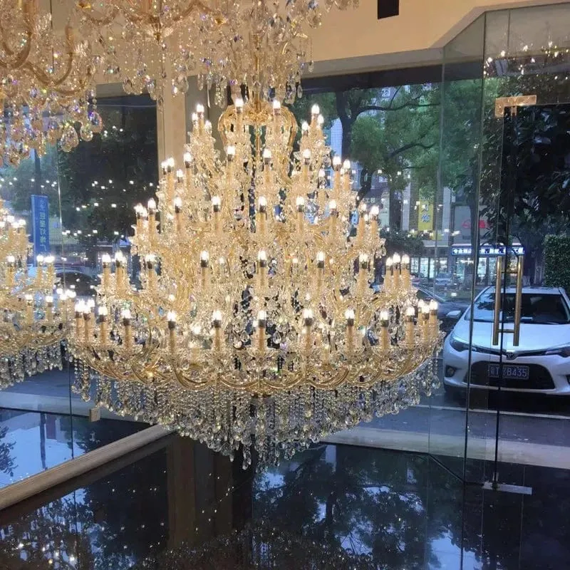 Chandelier pour Haut Plafond