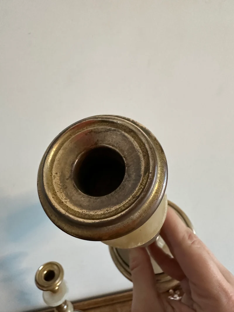 Bougeoirs en albâtre et cuivre 19ème
