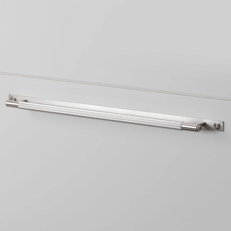 Buster + Punch Pull Bar Linear