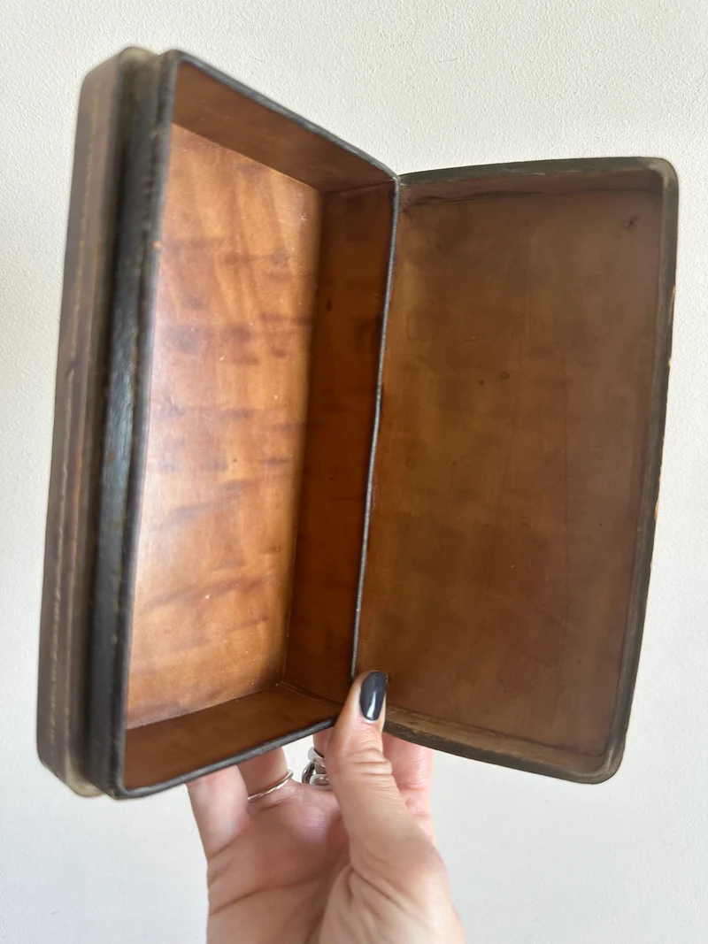 Etui 19ème recouvert de cuir