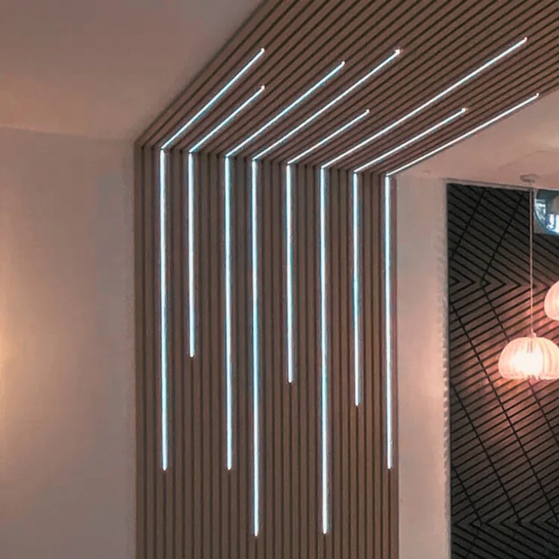 Lot de 4 Panneaux Acoustiques Muraux - Tasseaux Finition Noyer - Fond Noir - 240x60x2,2cm