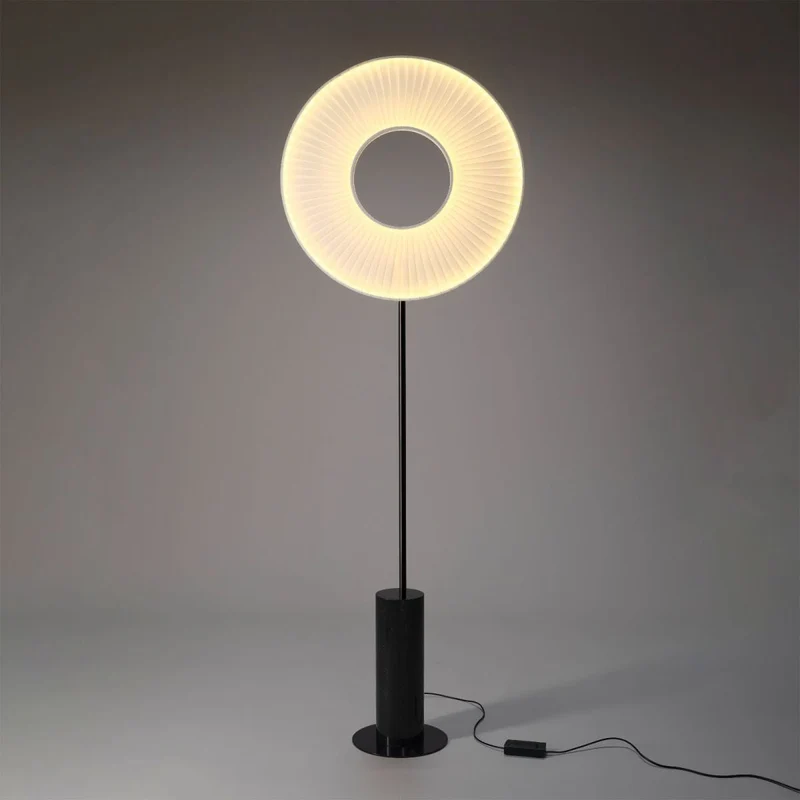 Lampadaire designer minmaliste salon