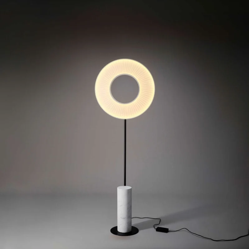 Lampadaire designer minmaliste salon