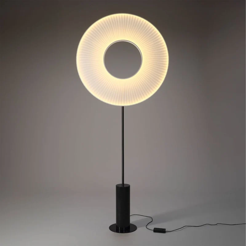 Lampadaire designer minmaliste salon