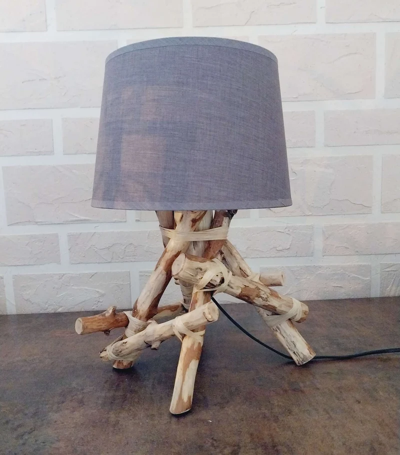 Lampe artisanale bois nature Haut 22 cm