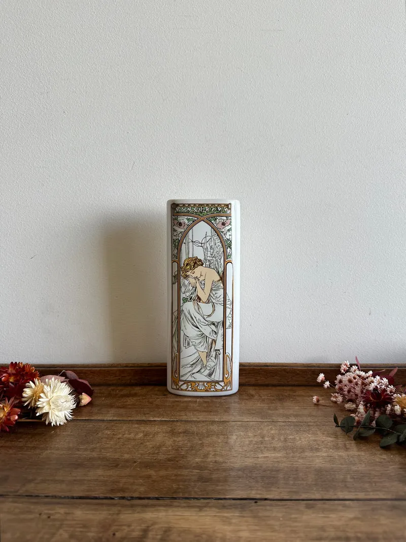 Vase en céramique décor mucha