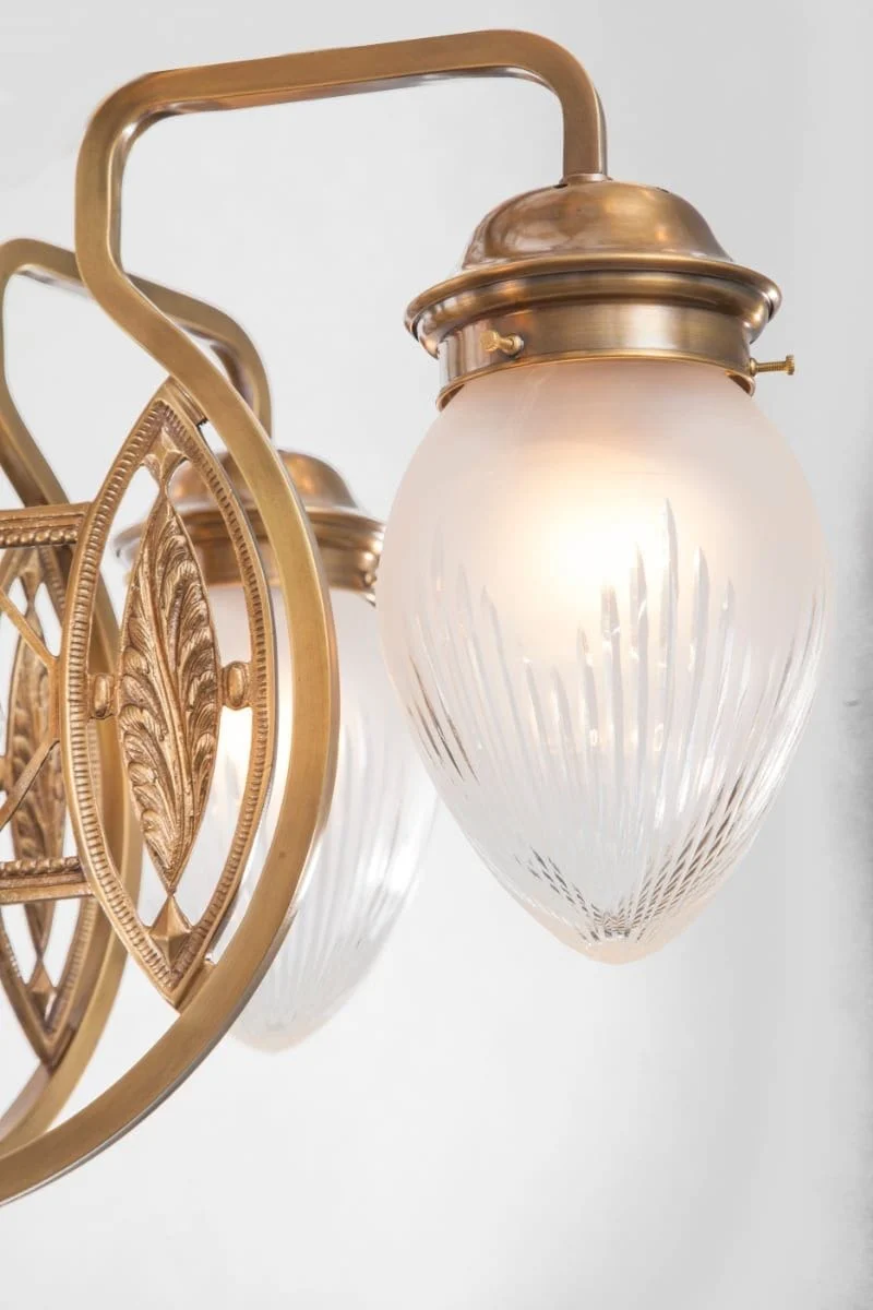 Chandelier Art Nouveau