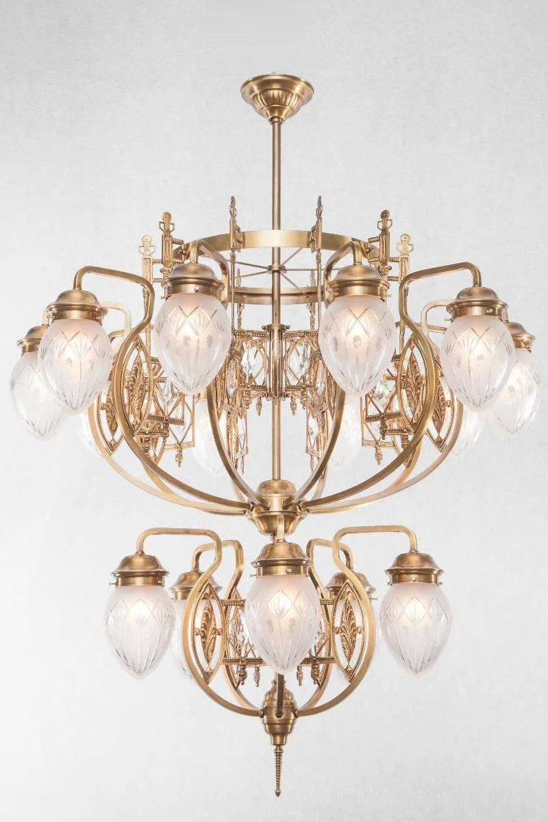 Chandelier Art Nouveau