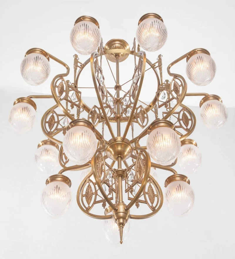 Chandelier Art Nouveau