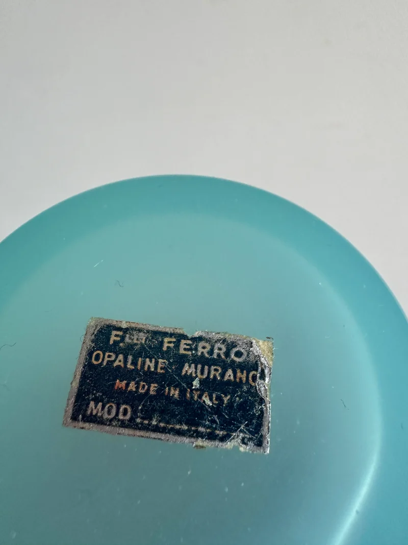 Pot en opaline bleue de Murano
