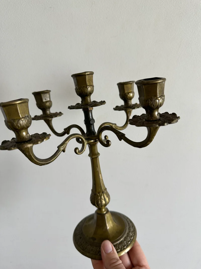 Chandeliers à 5 têtes en laiton doré pied rond
