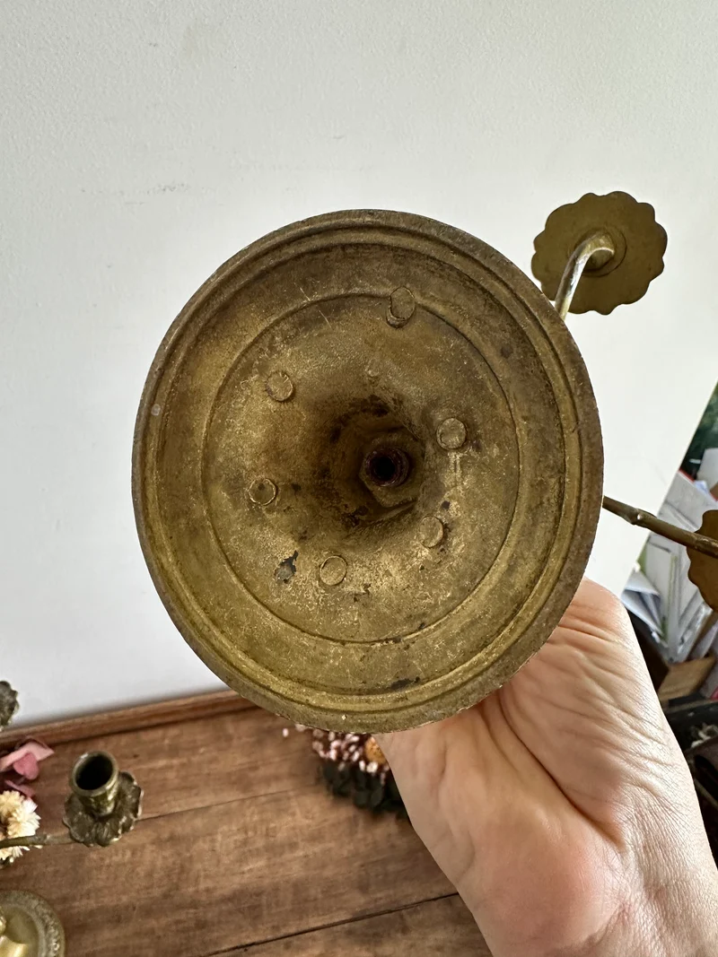 Chandeliers à 5 têtes en laiton doré pied rond
