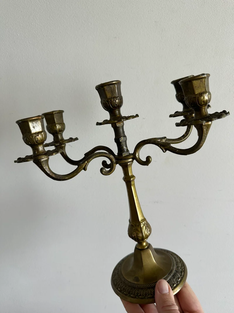 Chandeliers à 5 têtes en laiton doré pied rond