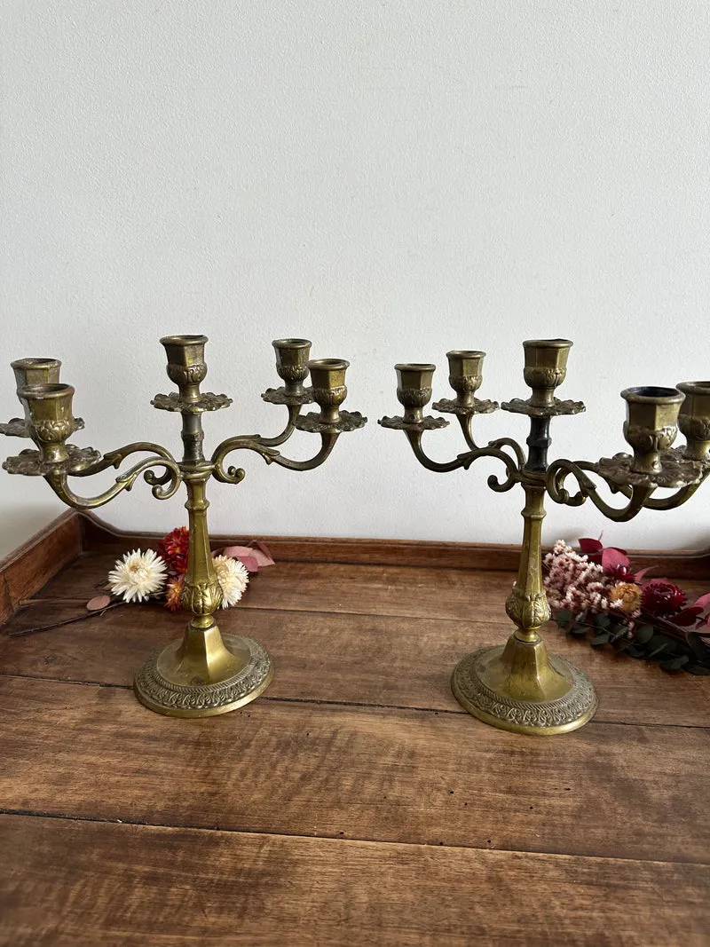 Chandeliers à 5 têtes en laiton doré pied rond