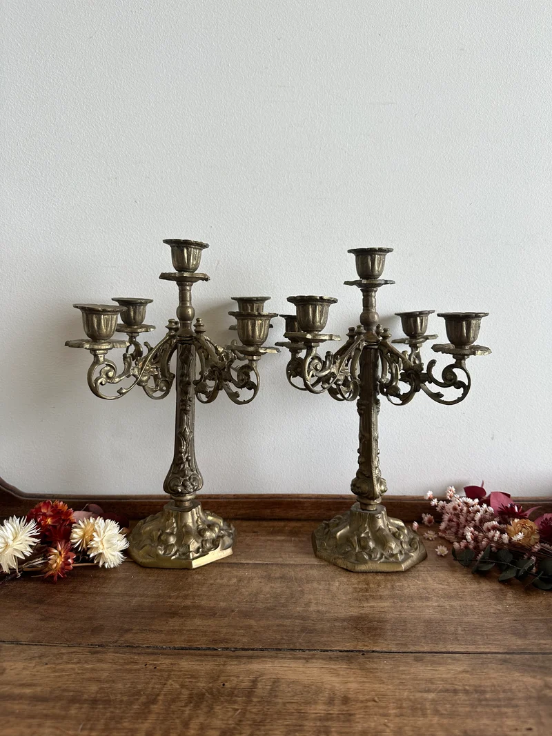 Chandeliers à 5 têtes en laiton doré pied octogonale