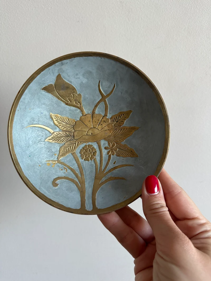 Ensemble d'assiettes en laiton cloisonné bleu ciel