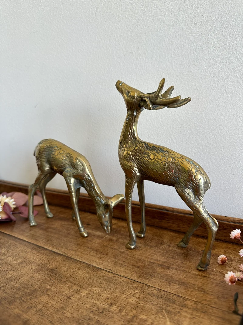 Cerf et biche en bronze
