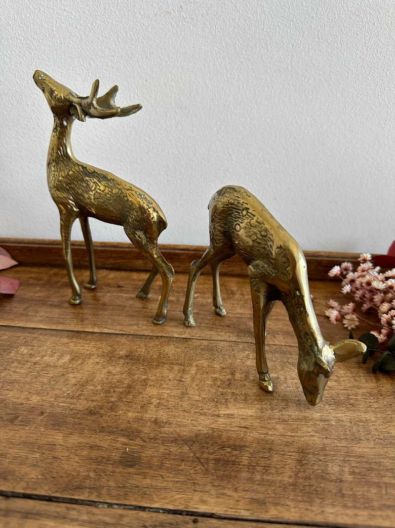 Cerf et biche en bronze