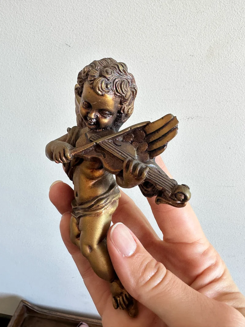 Angelots musiciens en plâtre dorés italiens