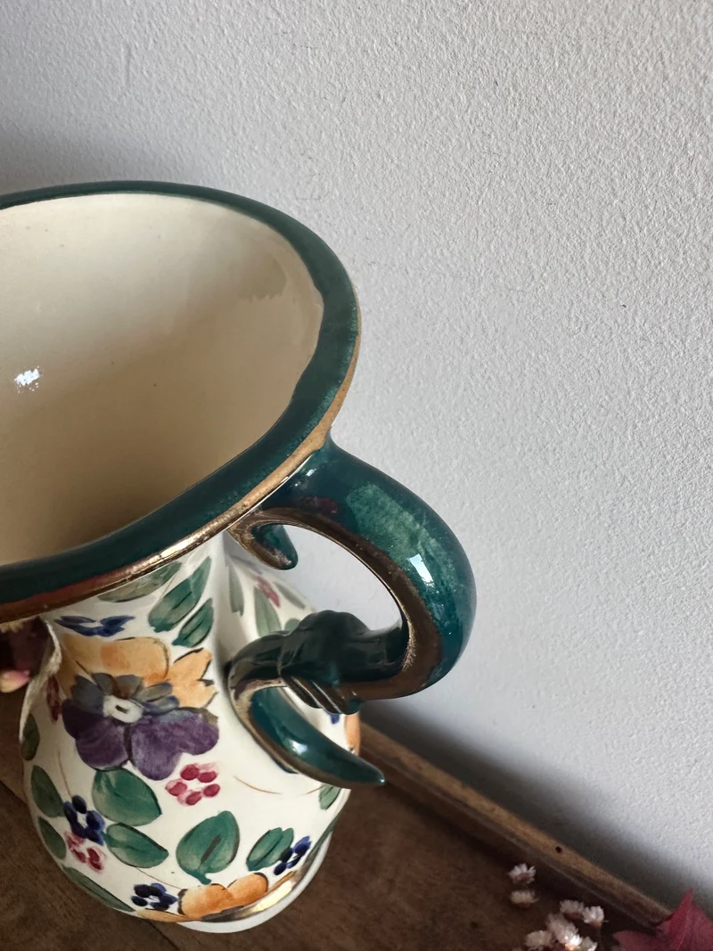 Vase en céramique émaillé peint à la main