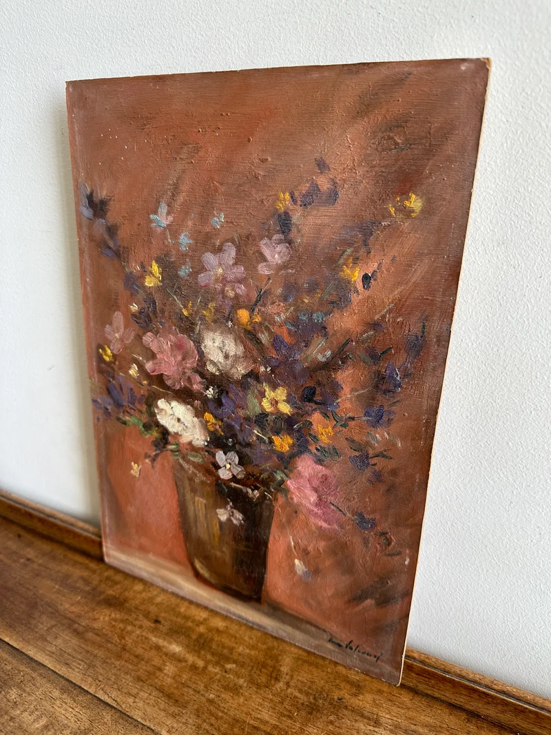 Peinture bouquet de fleurs multicolore sur fond vieux rose 1950