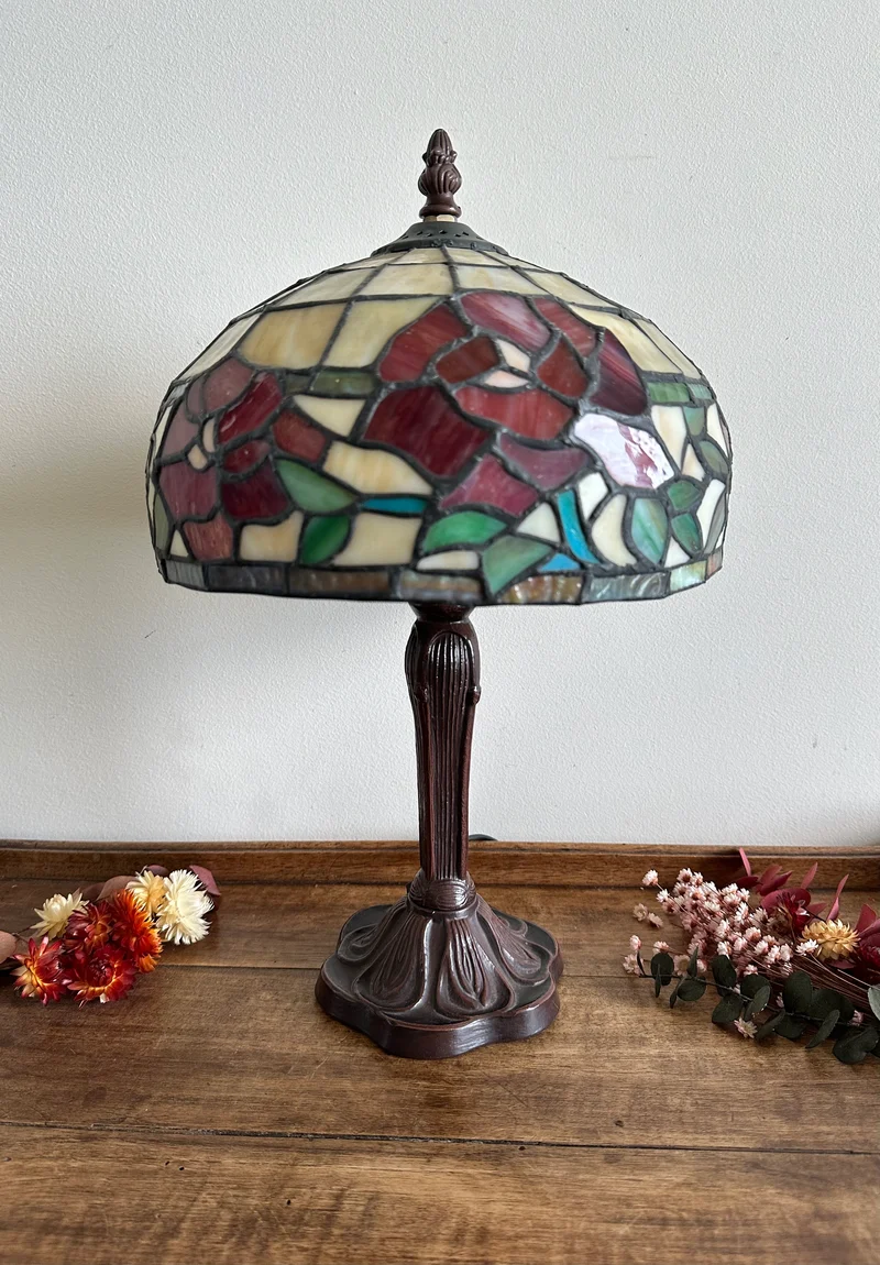 Lampe d'inspiration Tiffany's en pâtes de verre colorées