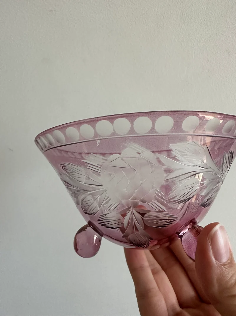 Coupelle rose gravée cristal de bohème
