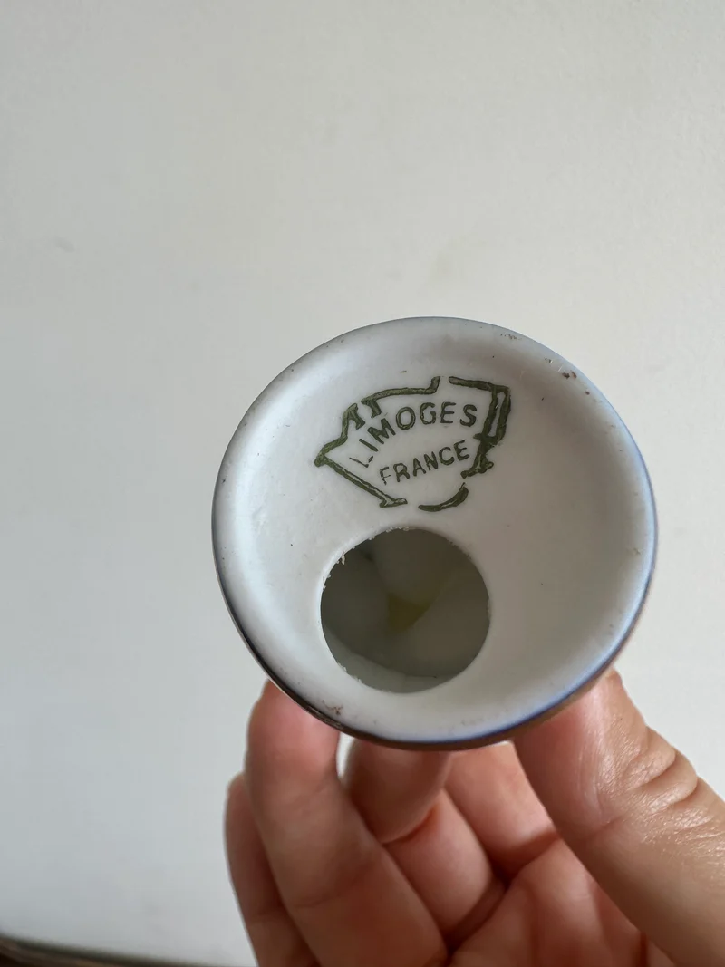 Angelots en biscuit et porcelaine de Limoges